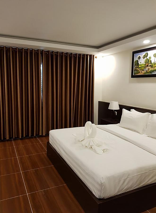 Apple Hotel Two - Near Phnom Penh Airport ภายนอก รูปภาพ