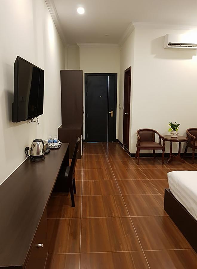 Apple Hotel Two - Near Phnom Penh Airport ภายนอก รูปภาพ
