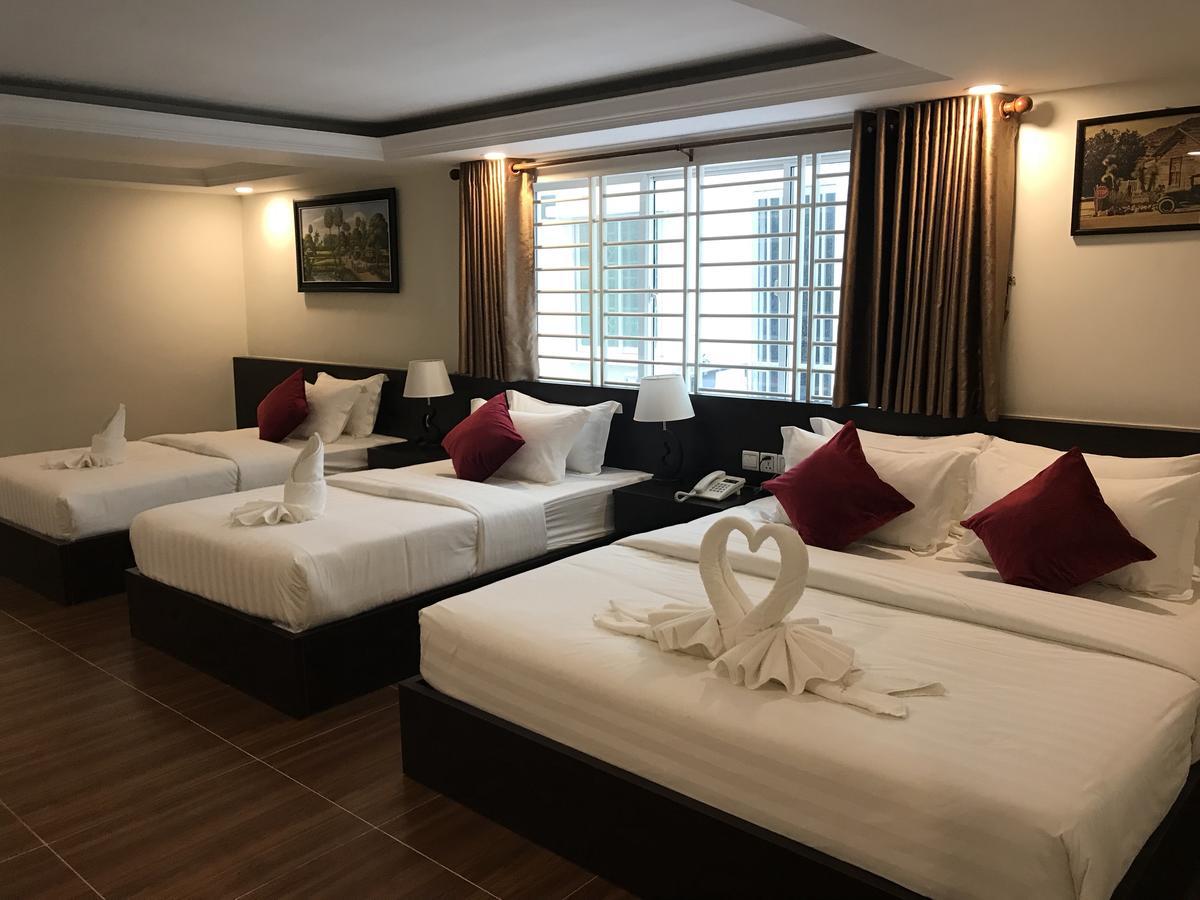 Apple Hotel Two - Near Phnom Penh Airport ภายนอก รูปภาพ